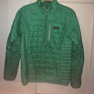 Patagonia Women's nano puff pullover