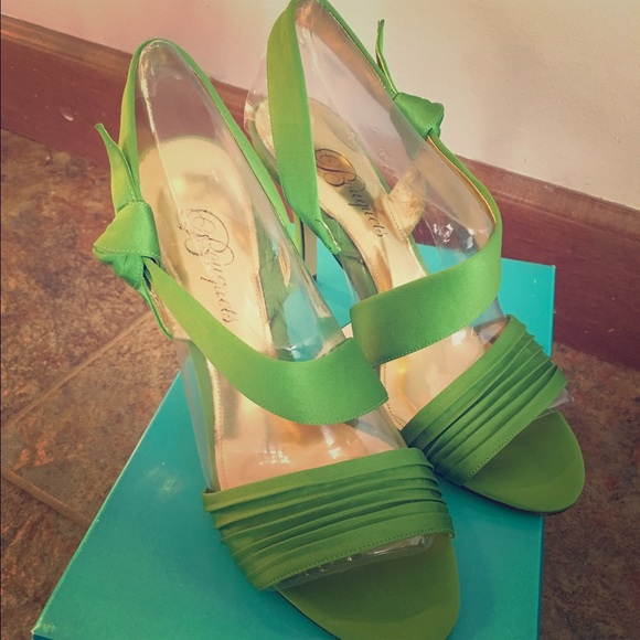 Bouquets Apple Green Heels