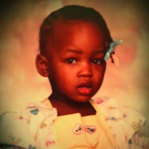 Meet your Posher, Ebony