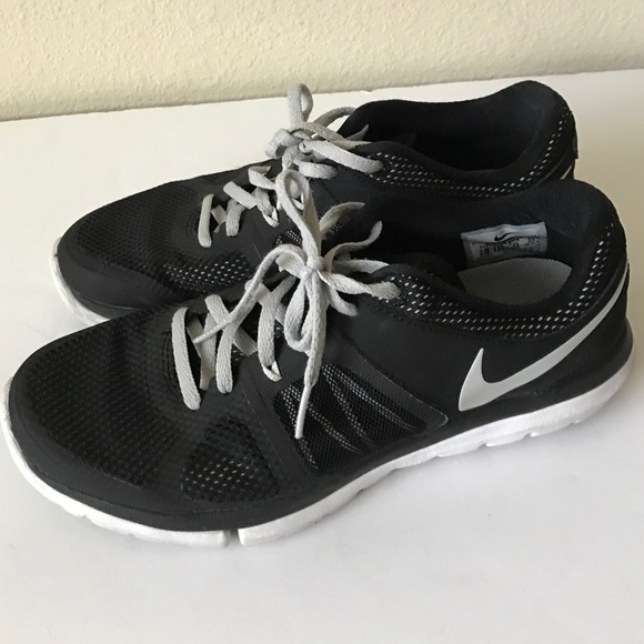 Nike flex black sneakers