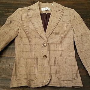 City DKNY plaid blazer, size 4