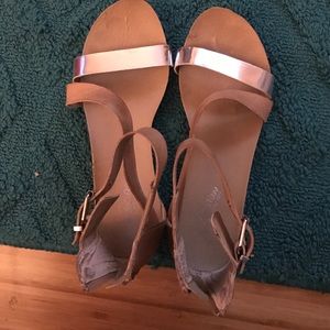 Kenneth Cole sandals