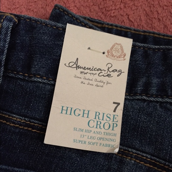 American Rag High Rise Crop NWT - Picture 2 of 2