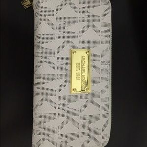Mk wallet