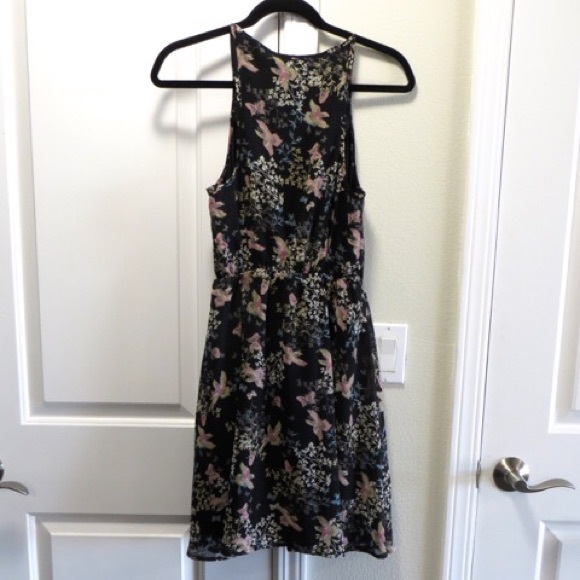 ❌ SOLD! ❌ BNWT Collective Concepts Alisia Dress - Picture 3 of 4