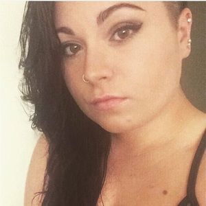 Meet your Posher, Devon