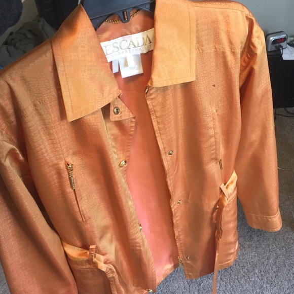 Rare Escada Springtime Luxury Jacket - Picture 2 of 4