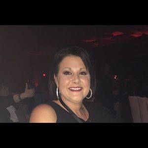 Meet your Posher, Suzanne