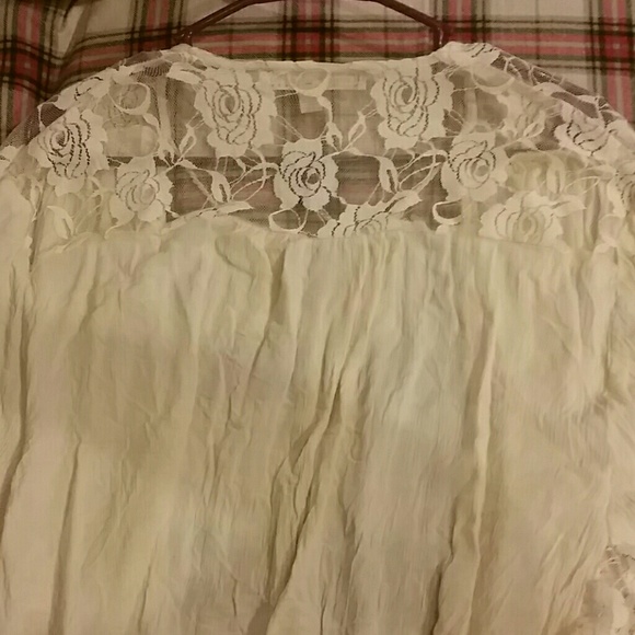 Floral Lace Kimono - Picture 3 of 4