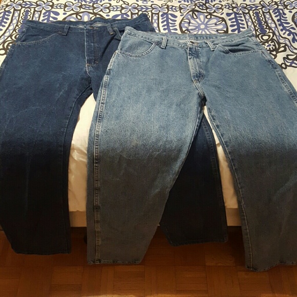 2 Rustler Jeans