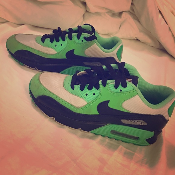 Nike Air Max 90 Poison Green Sneakers