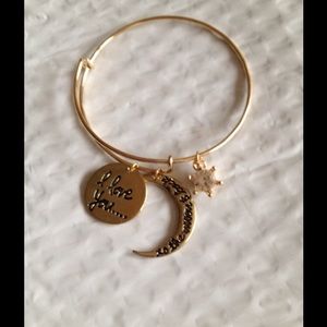 I love u to the moon and back ..bracelet crystal
