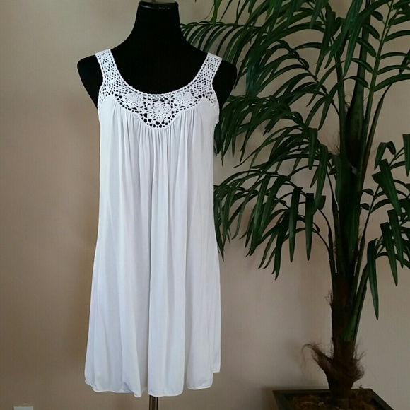 Max Studio Other - Crochet Detail Dress/Tunic/Swim Cover size Medium