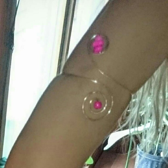 STERLING SILVER AND AMETHYST UPPER ARM BRACELET - Picture 3 of 4