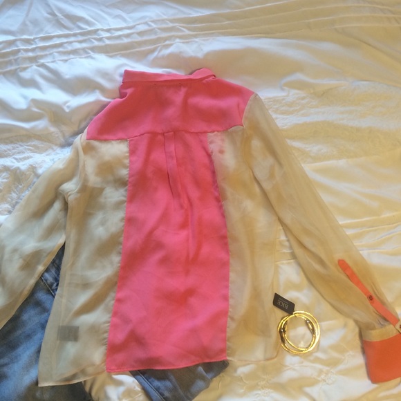 Sheer top - Picture 2 of 4