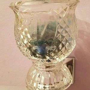 Meet your Posher, Connie