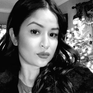 Meet your Posher, Liz