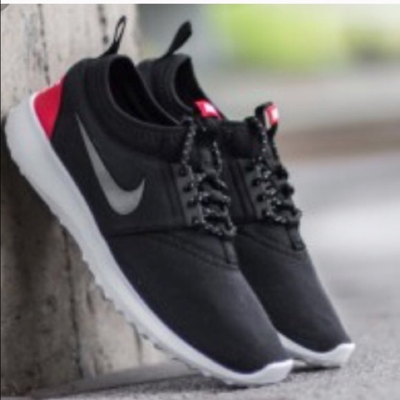 Nike Shoes - NIKE women juvenate shoes