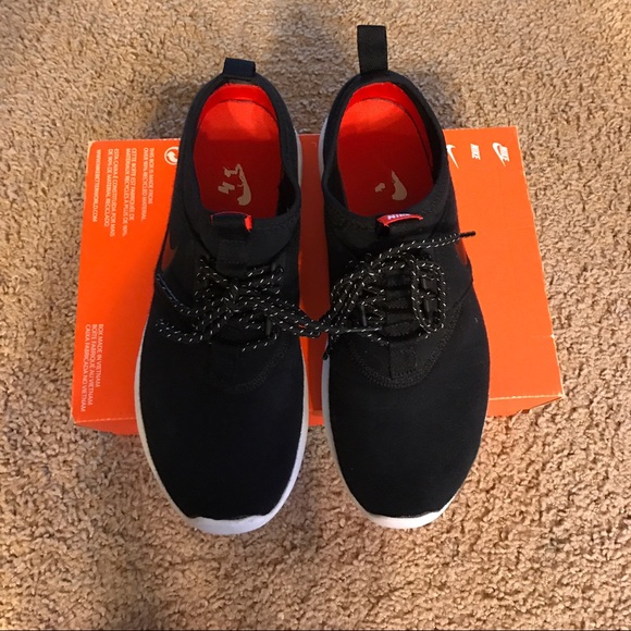 NIKE women juvenate shoes - Picture 4 of 4