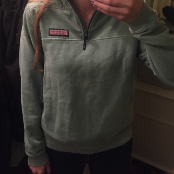 Vineyard Vines quarter zip
