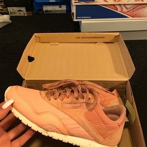 Reebok classics