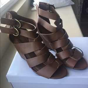 Cognac wedges