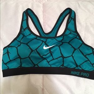 Nike sports bra