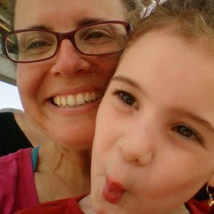 Meet your Posher, Lilach