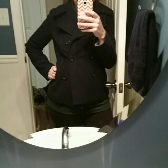 Old navy navy blue wool blend peacoat