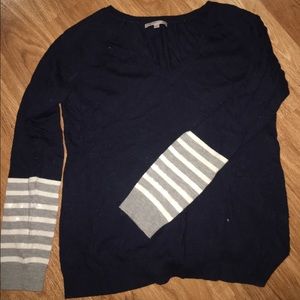Gap Vneck Sweater