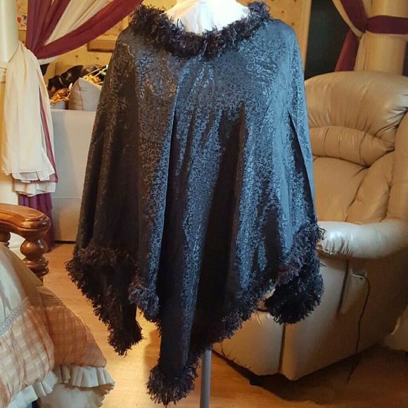 Women's Poncho