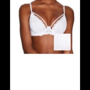 NWOT PINK "The Date Lightly Lined Bra"