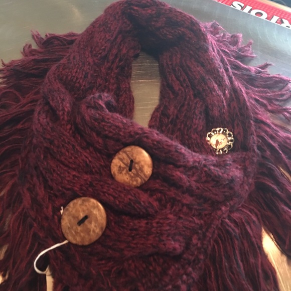 Burgundy scarf