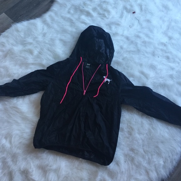 VS PINK WINDBREAKER
