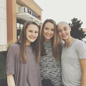 Meet your Posher, Emma