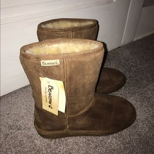 Bearpaw Short Chestnut Boot NWT