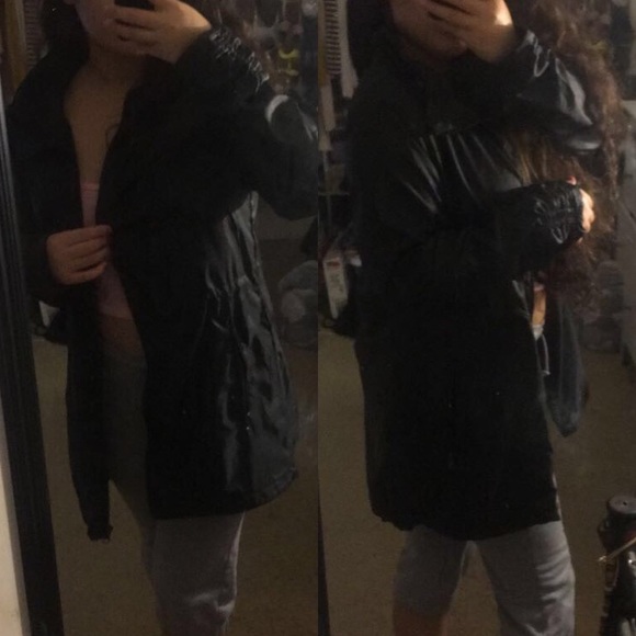 Wind Breaker Jacket - Picture 2 of 2