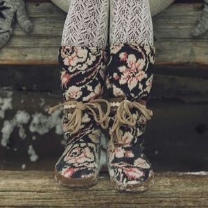 Muk Luks Jasmine Floral and Flannel Slipper Boot