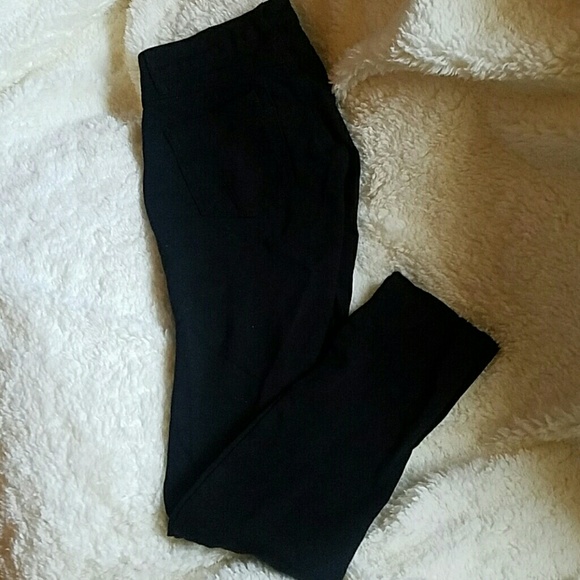 Black low rise skinny stretch pants