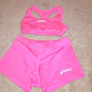 BUNDLE OF HOT PINK WORKOUT OUTFIT CLOTHES [sold]