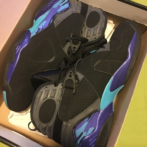 Auqa 8's