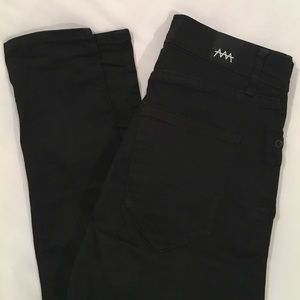 UO black denim legging with knee slits