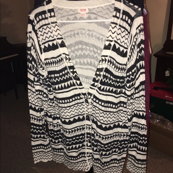 Aztec/tribal print cardigan