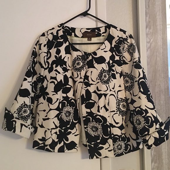 Black & Cream dressy swing coat