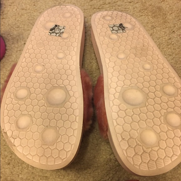 Fenty Puma by Rihanna - Picture 2 of 3