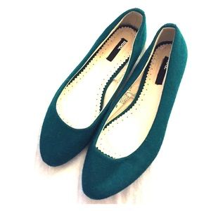 BDG teal flats barely worn