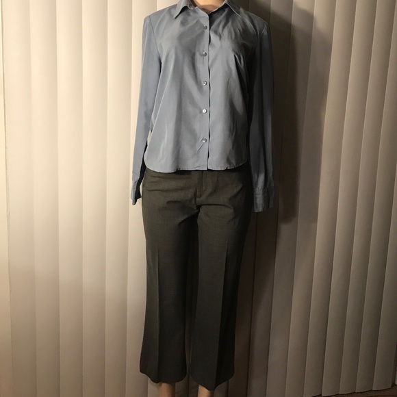 Size Eight Grey Capris - Picture 2 of 3