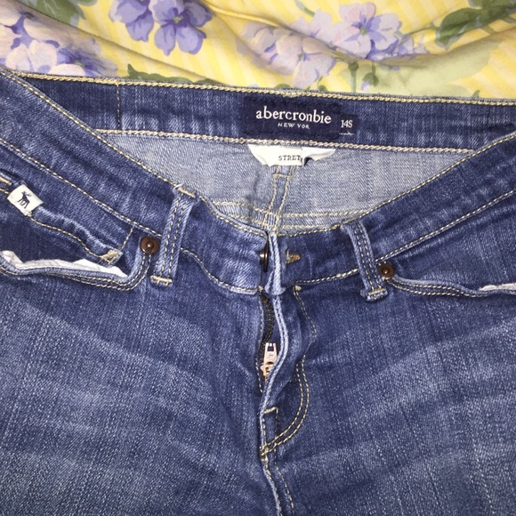 Abercrombie jeans