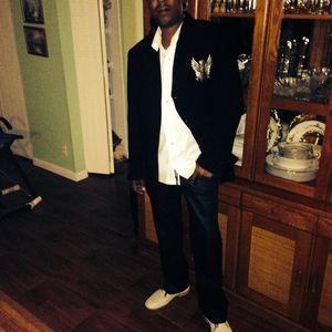 Meet your Posher, Robert