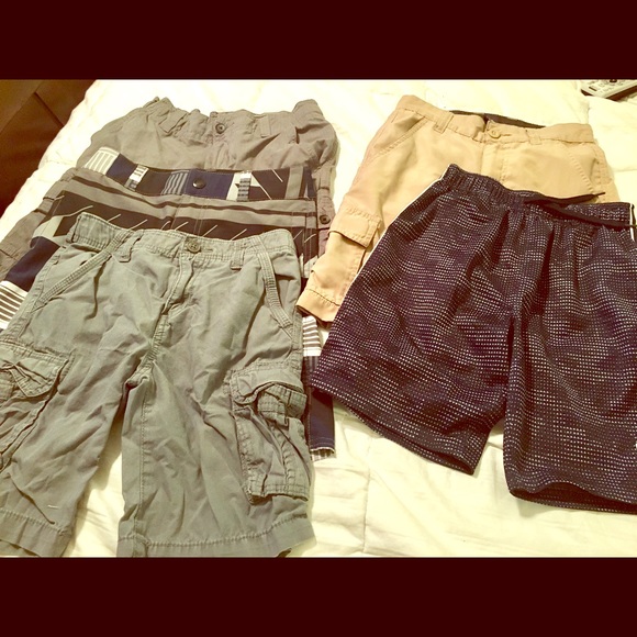 Lot of 5 pairs boys shorts size 10